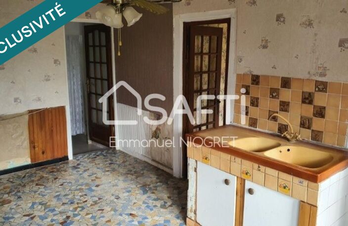 Longère de 76 m² à rénover sur 800 m² de terrain — photo 2