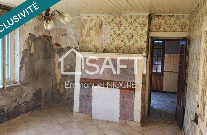 Longère de 76 m² à rénover sur 800 m² de terrain — photo 3