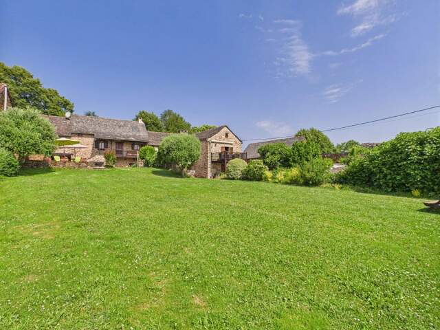 Maison 8 pièces de 240m² — photo du bien