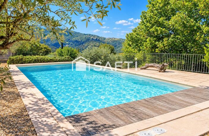 07140 : Villa avec piscine et vue panoramique sur une terrain de 5825m² — photo 3