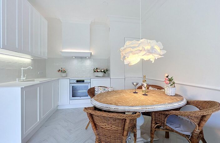 La Roquette sur Siagne : Très beau 2 pièces avec garage — photo 3