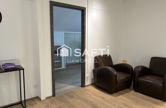 Bureau à louer de 158m² — photo 5