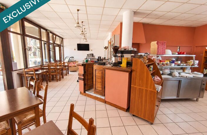 Pizzeria à Gresse-en-Vercors  Murs et fonds de commerce — photo 2