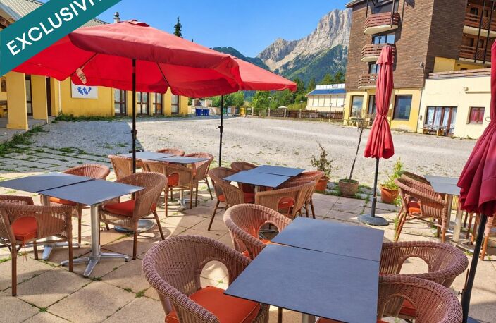 Pizzeria à Gresse-en-Vercors  Murs et fonds de commerce — photo 3