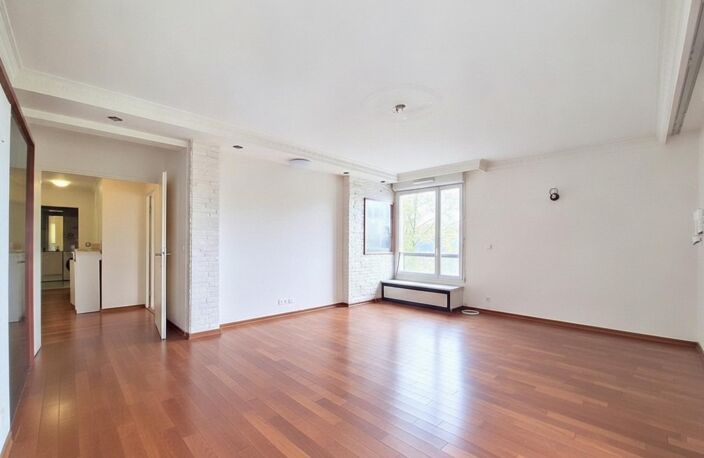 Aubervilliers  T4 Lumineux 84 m² avec Balcon et Parking — photo 3