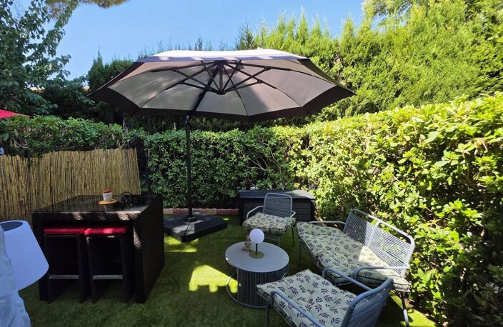 Appartement climatisé en RDJ - Terrasse - Piscine — photo 5