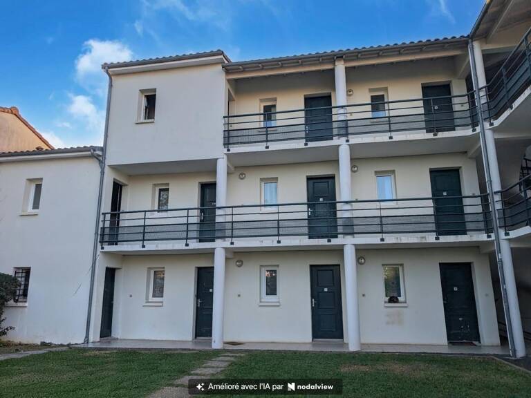 Studio de 21,5 m² avec parking privatif à Niort — photo 1
