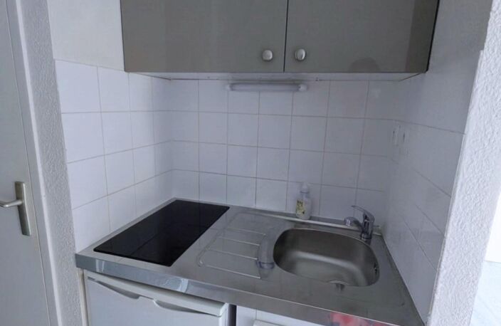 Studio de 21,5 m² avec parking privatif à Niort — photo 3