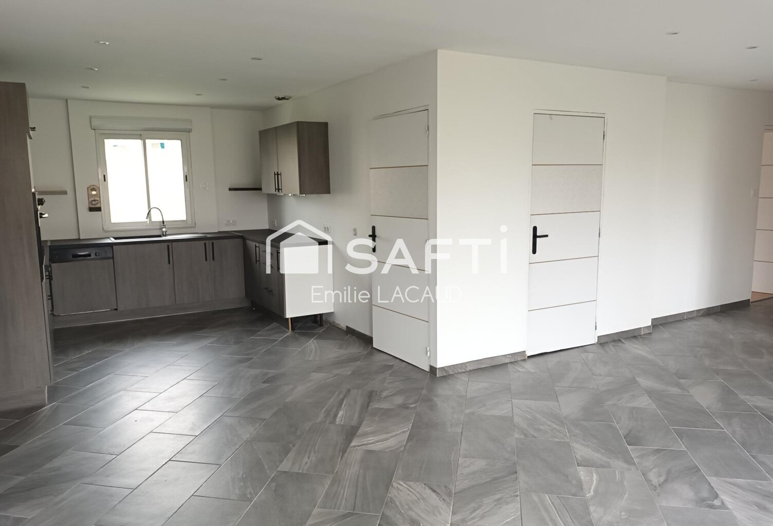Maison T3 à finir de rénover — photo 1