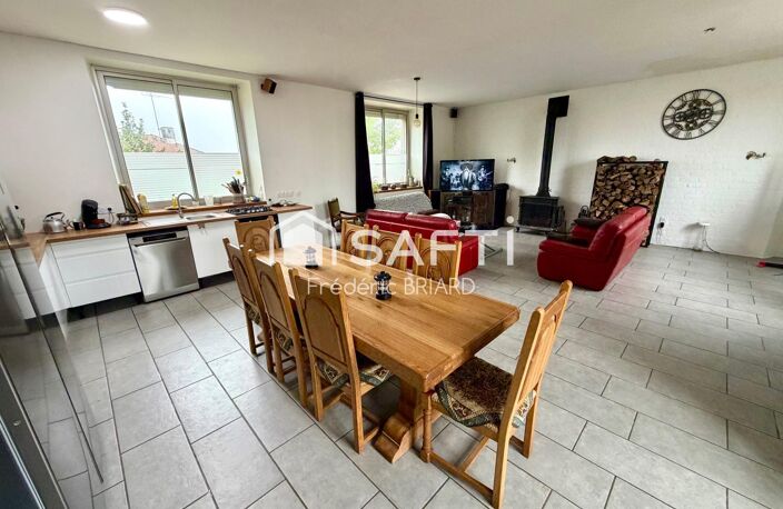Le-Champ-Saint-Père. Maison 110m2. garage, préau. — photo 3