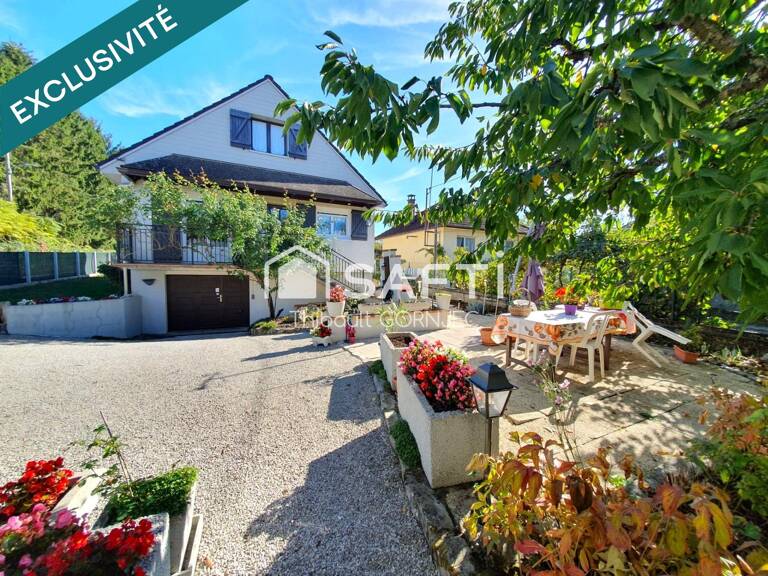 Maison traditionnelle a deux pas du centre ville de Montigny sur loing — photo 1