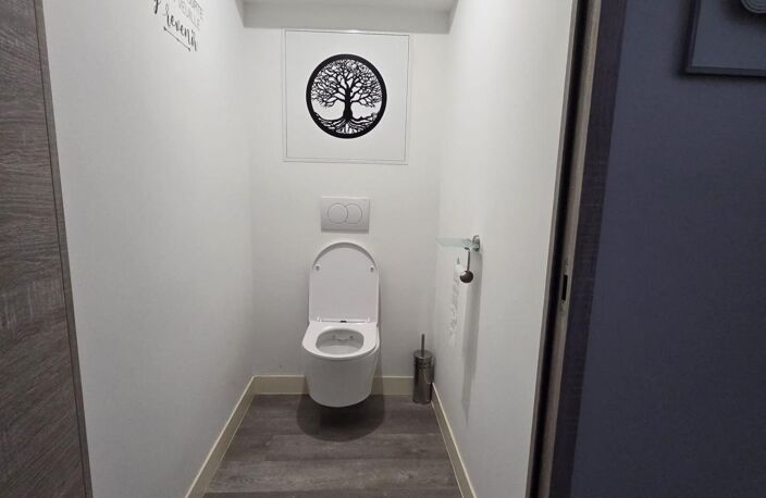 Propriété de charme avec fort potentiel locatif  335 m² sur 1 320 m² de terrain — photo 4