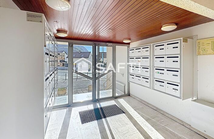 Annemasse : T3 de 69 m² avec balcon et parking — photo 2