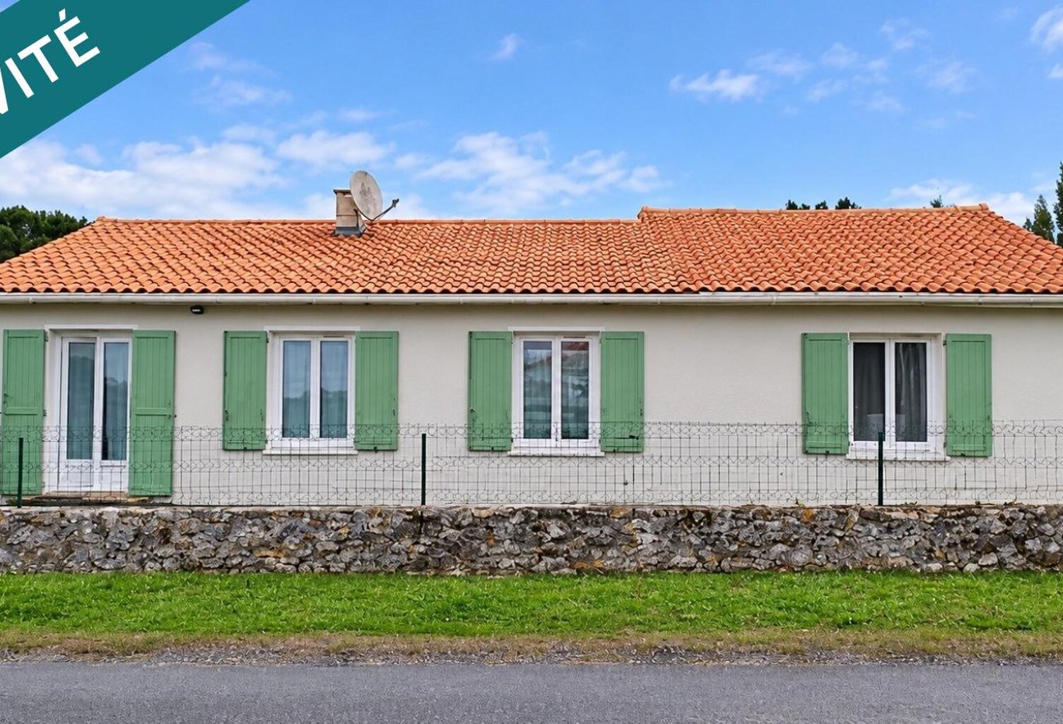 Plain-pied, 3 chambres, jardin et garage double — photo 1