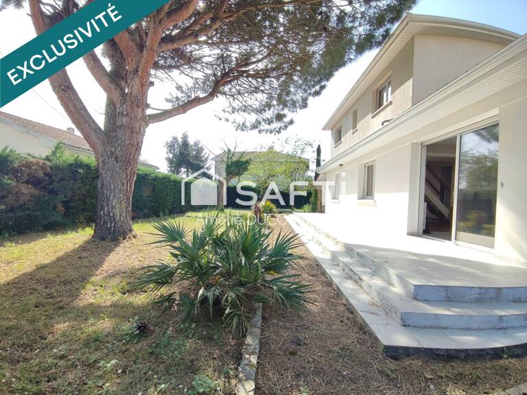 PESSAC NOES - Maison familiale 3 chambres, 1 bureau, 2 salle d'eau, 2 WC, grande parcelle — photo 1