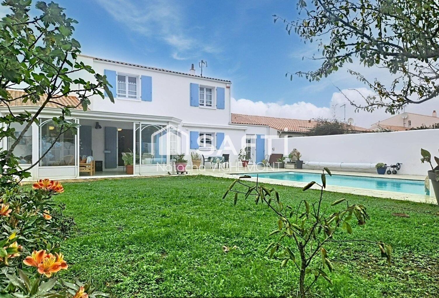 Maison familiale de 177m² utile, 4 chambres, piscine chauffée et grand garage — photo 1