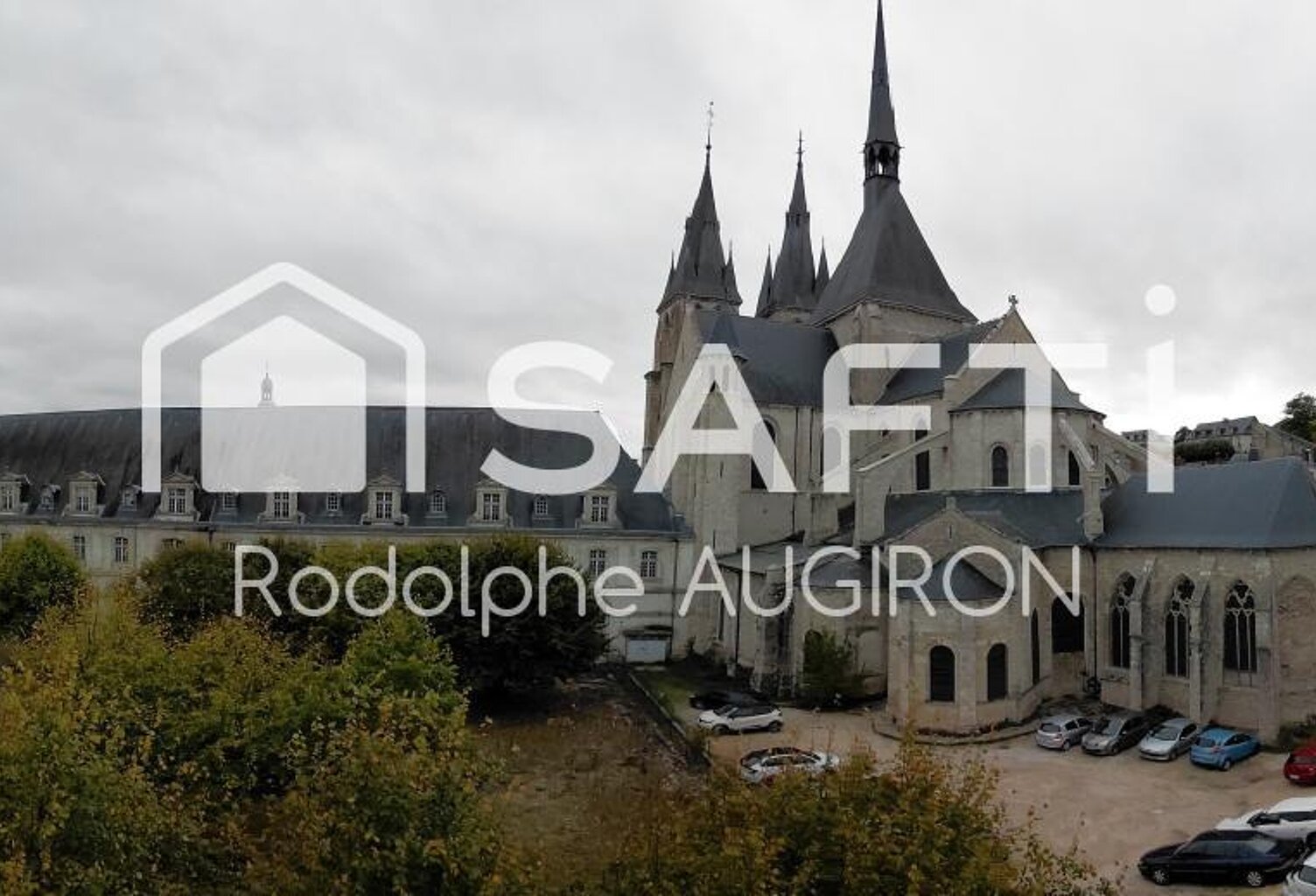 APPARTEMENT CENTRE-VILLE — photo 1