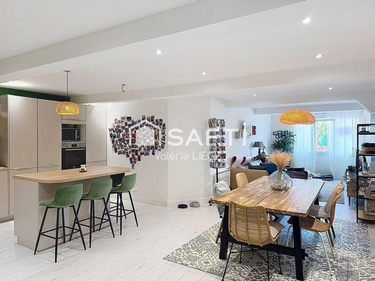 Immeuble entièrement refait en 2021 avec jardin — photo 1