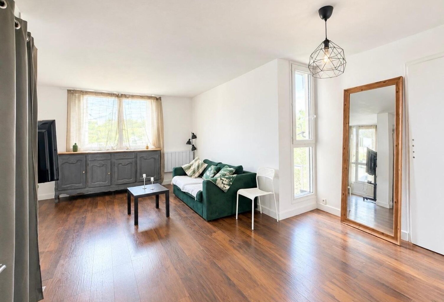 T4 de 80m2 avec BOX en sous-sol et Terrasse — photo 1