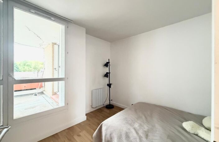 T4 de 80m2 avec BOX en sous-sol et Terrasse — photo 4