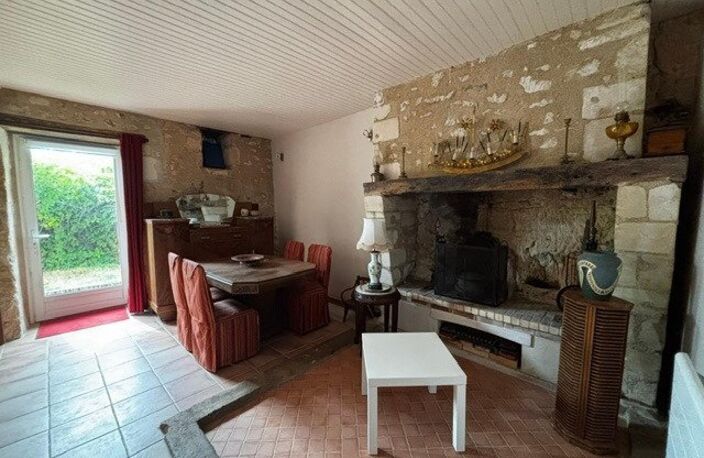 Cachet, rareté, au pied du château de Montrésor ! — photo 5