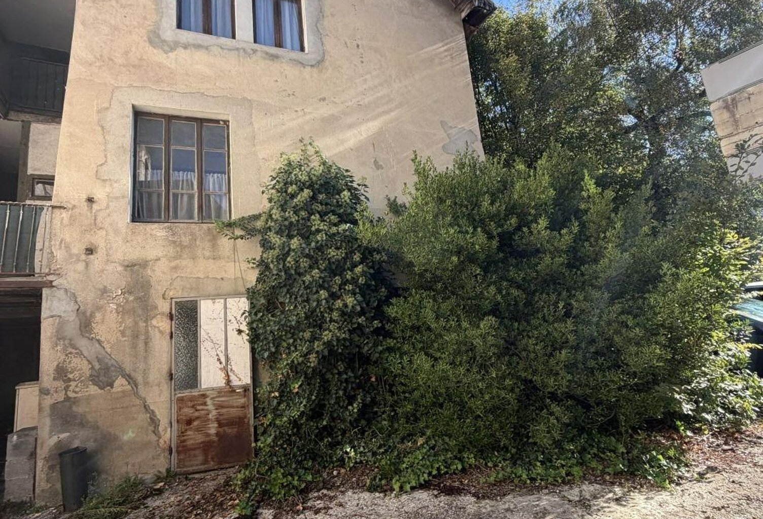Maison de village 65m² hab à rénover — photo 1