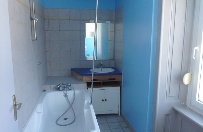 Appartement F2 avec BALCON et GARAGE à louer à Charquemont ( — photo 5