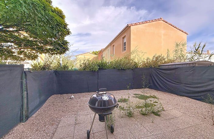 Maison avec parking et jardin - Résidence calme — photo 2