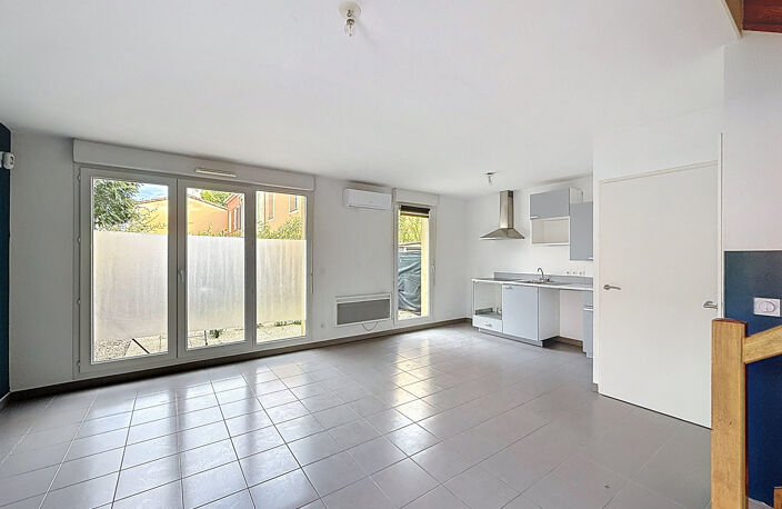 Maison avec parking et jardin - Résidence calme — photo 3