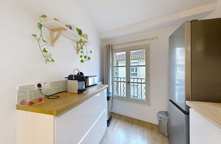 Très bel appartement meublé en centre-ville d'Avignon — photo 2