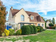 MAISON 260 m2 AVEC PISCINE COUVERTE — photo 2
