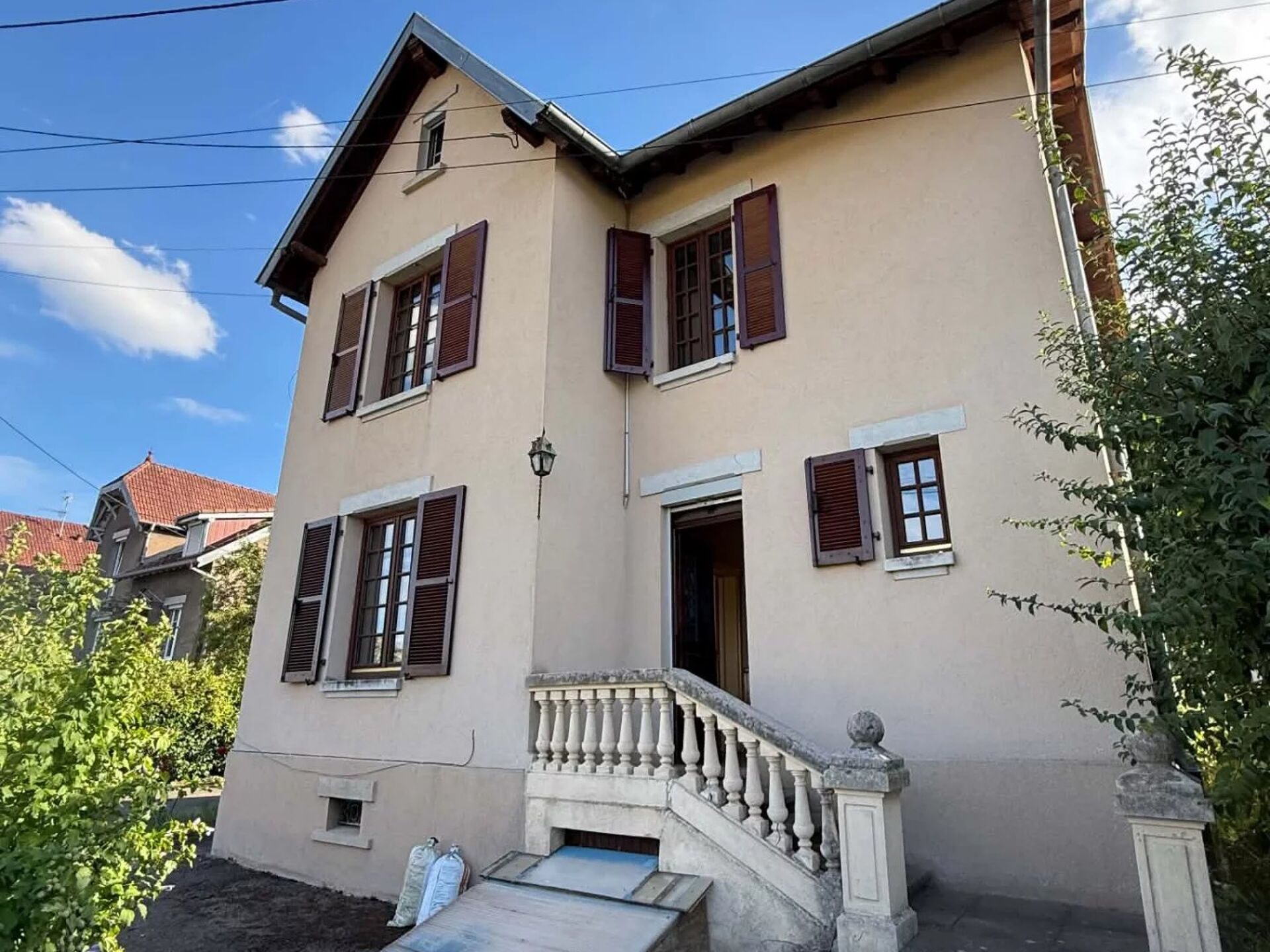 Maison 5 pièces 113 m² · à Cravanche · 113 m² · 149 800 €