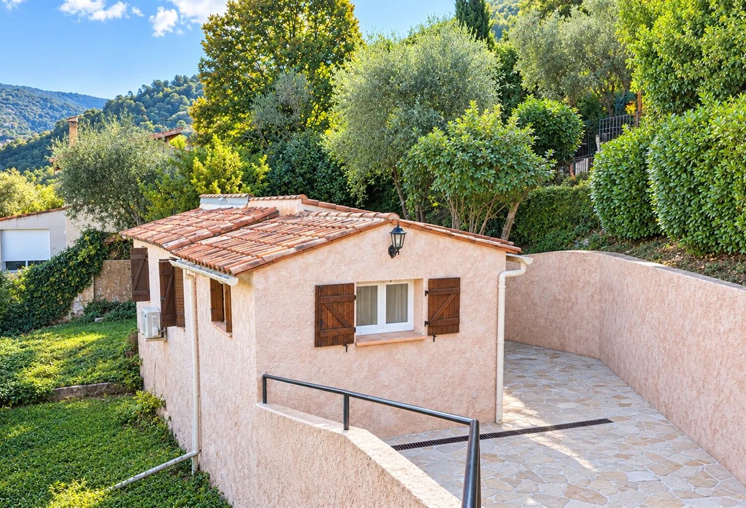 À LOUER – MAISON INDIVIDUELLE MEUBLÉE 3 PIÈCES – SAINT-BLAISE — photo 1