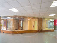 MURS COMMERCIAUX LIBRES-CAGNES CENTRE VILLE-99000 EUR — photo 2