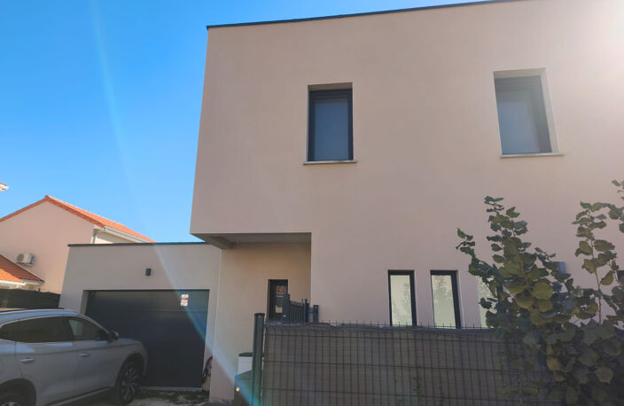 Villa 4 pièces pour investir à Tullins avec LYSI IMMOBILIER — photo 3