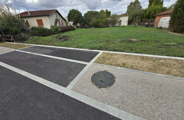 AUTERIVE-Terrain constructible 800 m2 viabilisé — photo 4