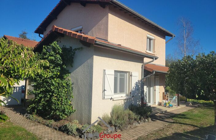Vente maison 6 pièces 97 m² Le Coteau (42120) — photo 2