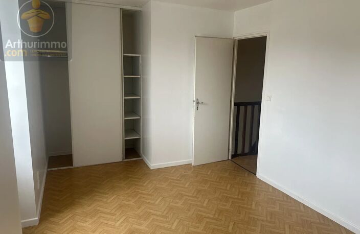 Maison au cœur du bourg de St Etienne de Mer Morte — photo 5