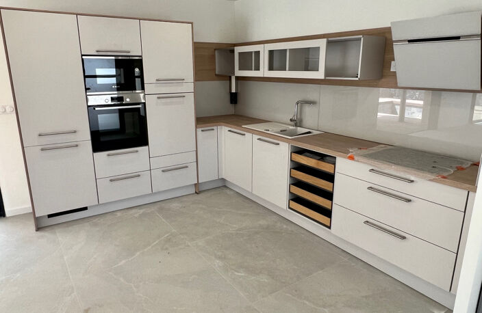 Villa neuve 145m2 non meublée avec piscine - COURNONTERRAL — photo 4