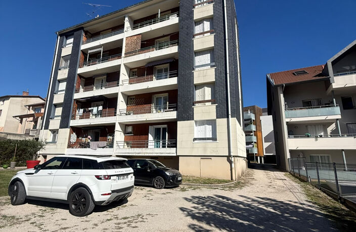 Appartement T4   70 m2   3 chambres   Rives (38140)   174 90 — photo 2