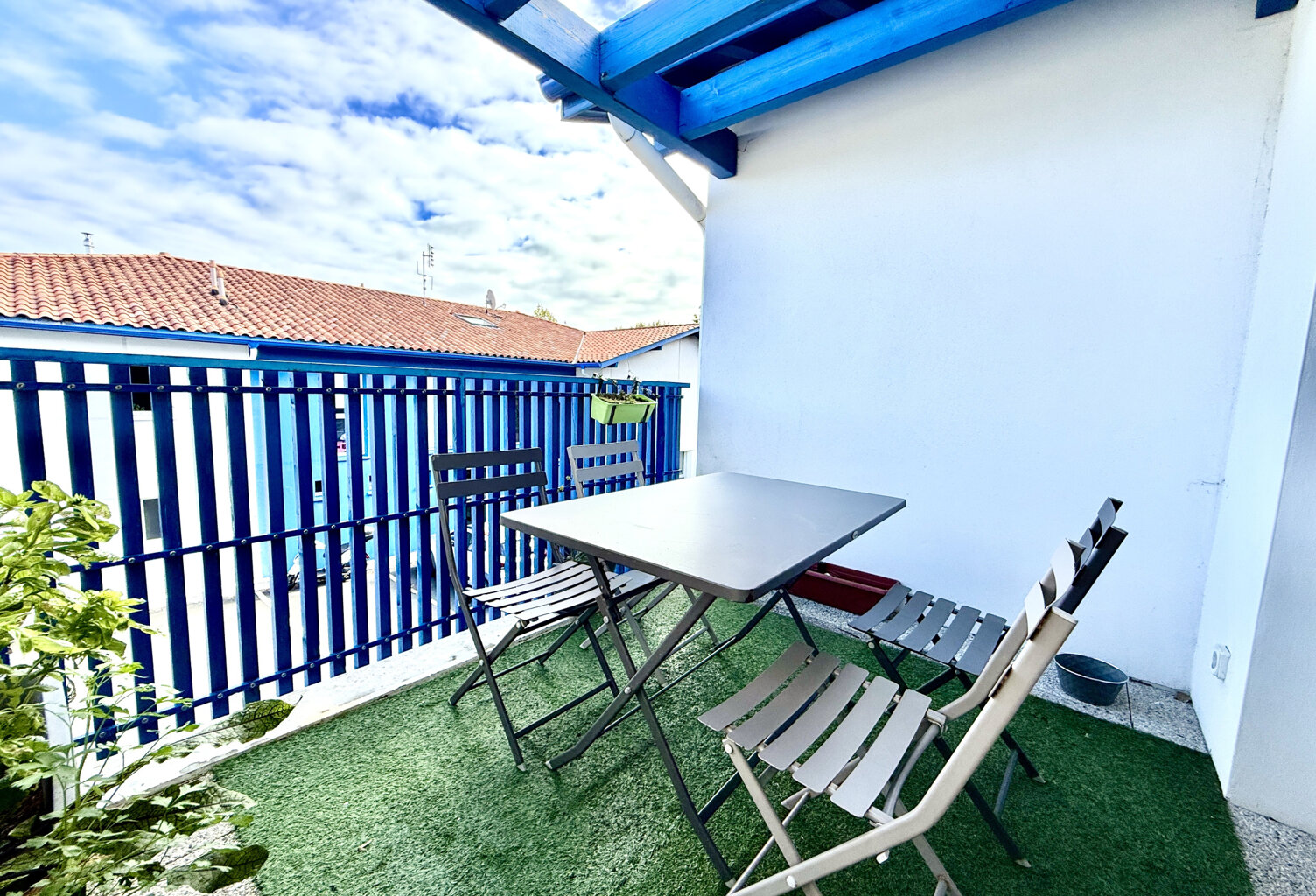 SAINT-JEAN-DE-LUZ  CHARMANT T2 AVEC TERRASSE, ASCENSEUR ET P — photo 1