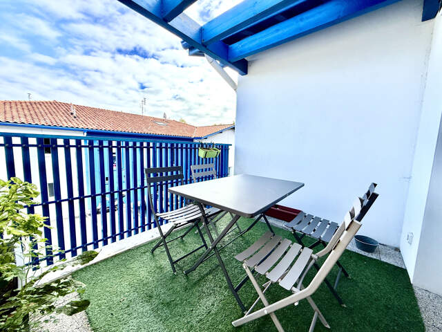 SAINT-JEAN-DE-LUZ  CHARMANT T2 AVEC TERRASSE, ASCENSEUR ET P — photo du bien