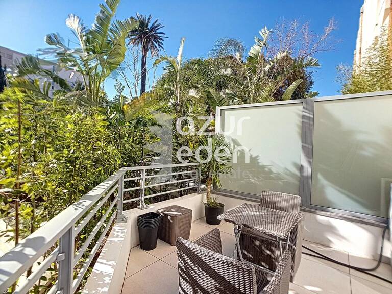 Cannes - Palm Beach Très beau studio avec terrasse ensoleillée — photo 1