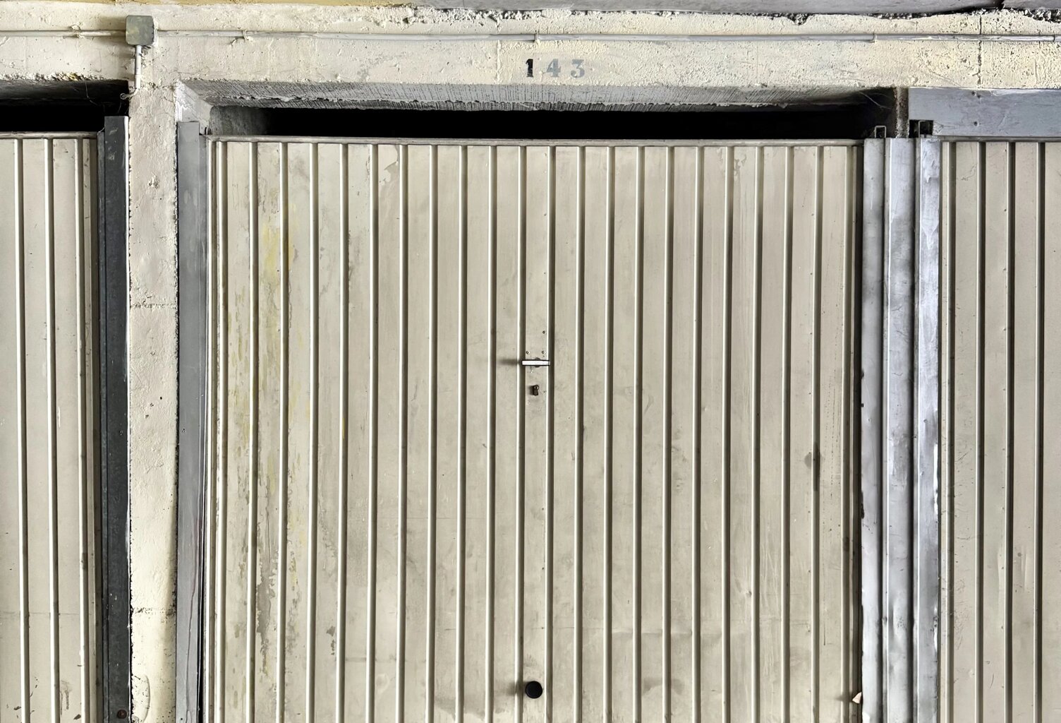 NICE MADELEINE À VENDRE – LOT DE 2 GARAGES LOUÉS — photo 1
