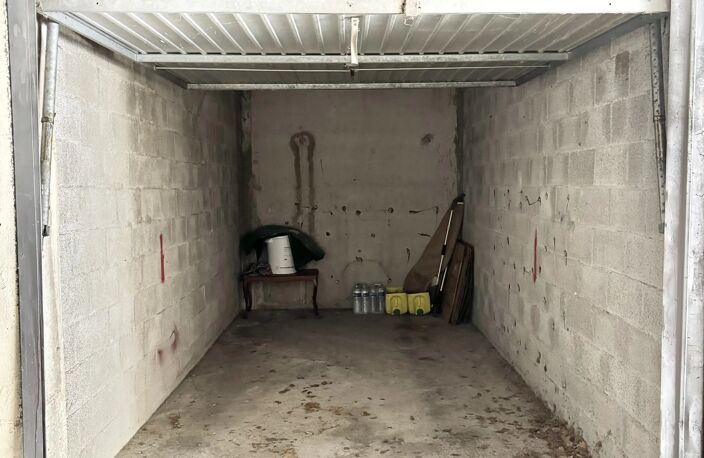 NICE MADELEINE À VENDRE – LOT DE 2 GARAGES LOUÉS — photo 2