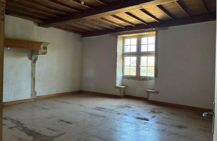 Vente maison 4 pièces 174 m² Roaillan (33210) — photo 3