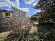 Maison de village T6 avec jardinet 69340 FRANCHEVILLE — photo 2