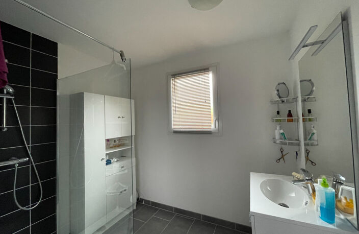 MAISON RECENTE PROCHE TOUS COMMERCES ... — photo 3