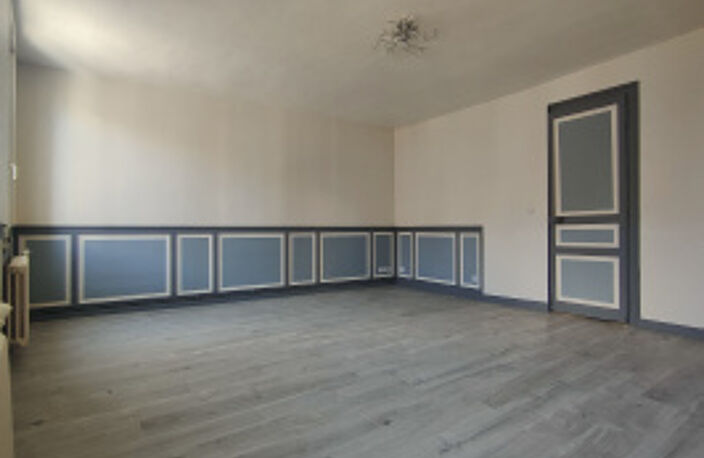 MAGNIFIQUE APPARTEMENT DE 85 M2 DANS UNE MAISON DE VILLE AVE — photo 5