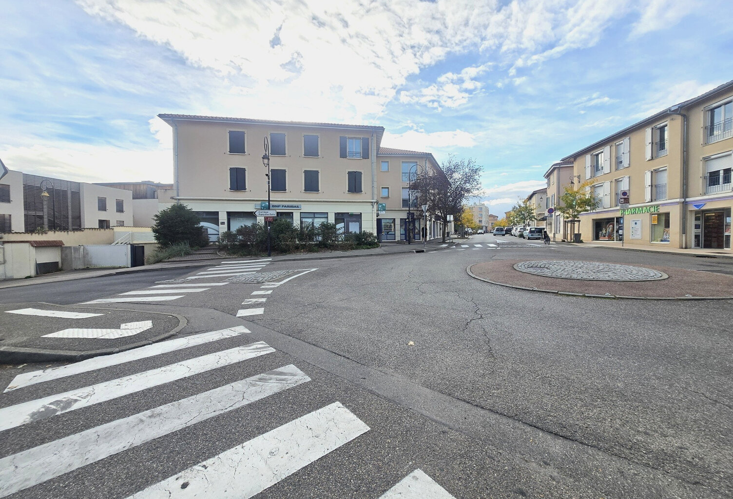 Appartement T2 de 50.54 m2 hab. Centre Village 69630 CHAPONO — photo 1